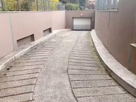 parking - boulevard de la libération