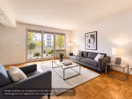 4 pièces 98m2 - balcon 8m2
