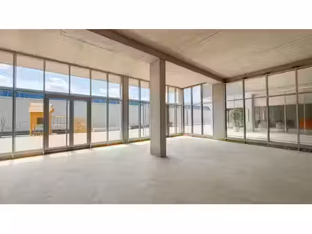 chambéry vetrotex | local d'activité neuf env. 112 m2 +