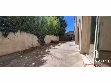 le crès - grand t4 avec cour privative