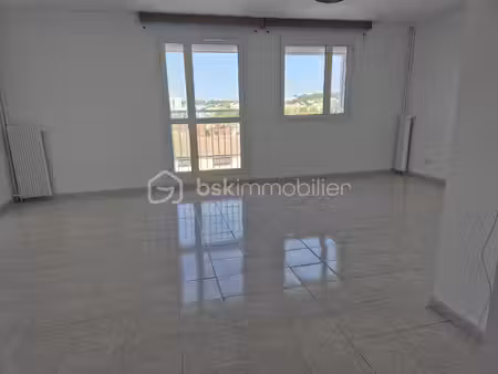 appartement de 68 m² à nimes