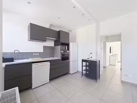 location maison 3 pièces 61 m² à graveson (13690)