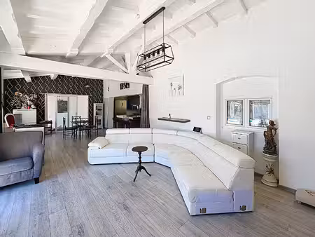 maison villeneuve les beziers 6 pièce(s) 150 m2