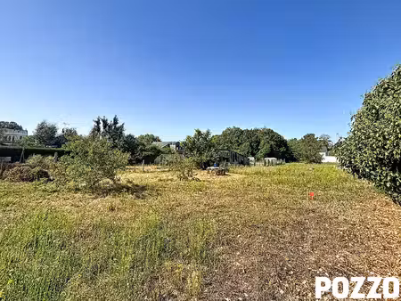 a vendre - le val saint père - terrain 231 m²