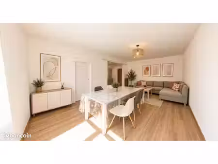 appartement 3 pièces de 60 m² entièrement rénové – balcons – bédarieux centre