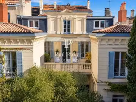 vente maison piscine à bordeaux (33000) : à vendre piscine / 310m² bordeaux