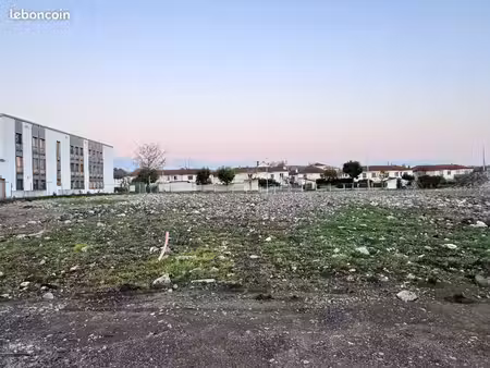 terrain 540 m² aurillac