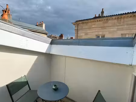 grand studio 27m2 - 20m2 loi carrez - gambetta