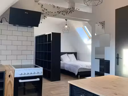 loue studio meublé