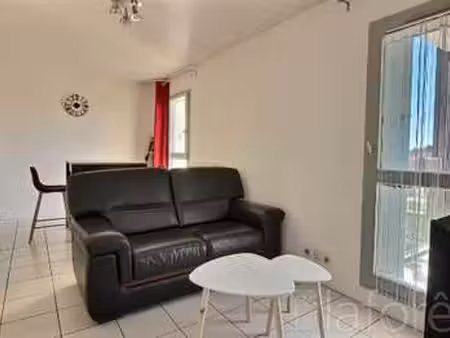 location appartement 2 pièces meublé à quimper (29000) : à louer 2 pièces meublé / 32m² qu