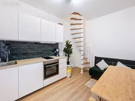 studio meublé 18 m² – jeanne d’arc – balcon
