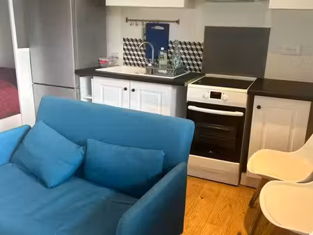 joli appartement avec balcon