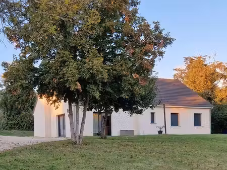 maison de plain-pied 125 m² - 4 chambres - terrain 1500 m2 - vierzon centre ville