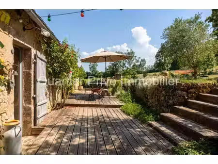 propriété au calme en pleine nature