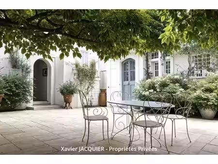 belle maison familiale - 7 pièces - 263 m² - centre bourg