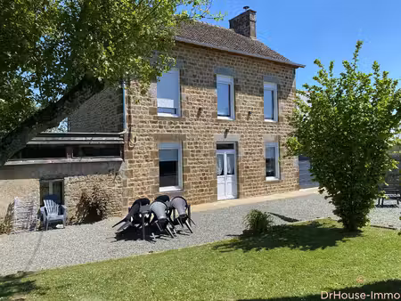 ref 73169 - sortie de ville  belle maison en pierres  4 chambres dont une suite au rdc sur