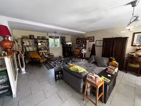 maison 105m² avec extérieurs et garage à mèze
