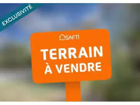 terrain avec grand garage