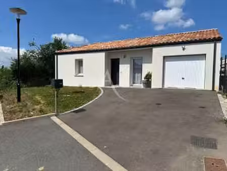 vente maison à moutiers-les-mauxfaits (85540) : à vendre / 77m² moutiers-les-mauxfaits