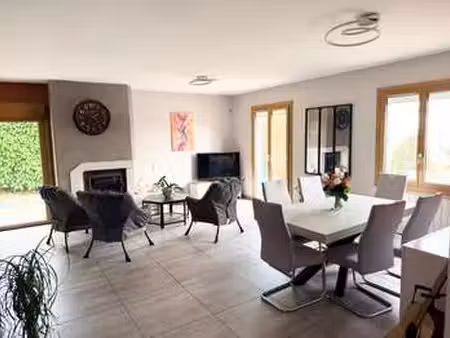 vente maison à montauban-de-bretagne (35360) : à vendre / 91m² montauban-de-bretagne