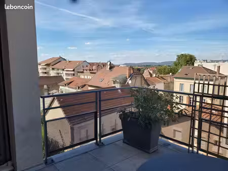 hyper centre  3min gare  terrasse