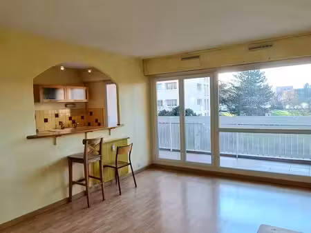 3 pièces · 65 m² · évry-courcouronnes 91000 · quartier grand-bourg