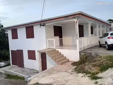 maison avec 2 logements à la location