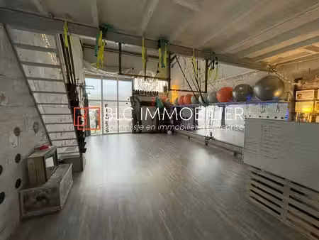 location local d’activités aubagne 13400 80m²