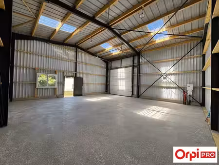 location local d’activités saint brandan 22800 100m²