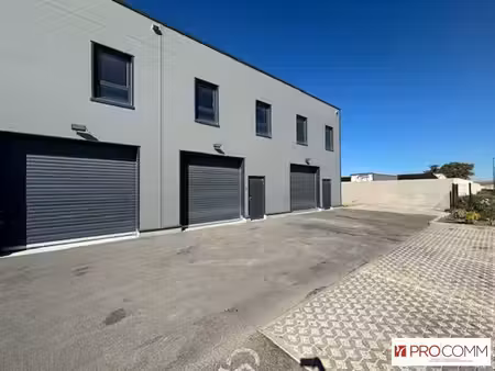 location local d’activités vedene 84270 110m²