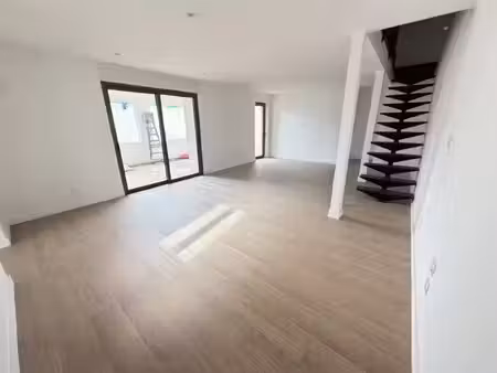 vente appartement 5 pièces 110 m² saint-paul-de-varax (01240)