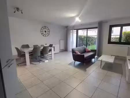 location appartement 3 pièces 68 m² à prévessin-moëns (01280)