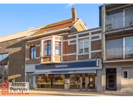zorgeloze investering op toplocatie: gerenoveerd handelspand (leonidas) in hartje scherpen