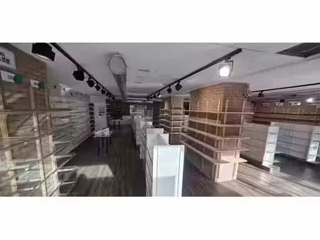 vente commerce voiron 38500 423m²