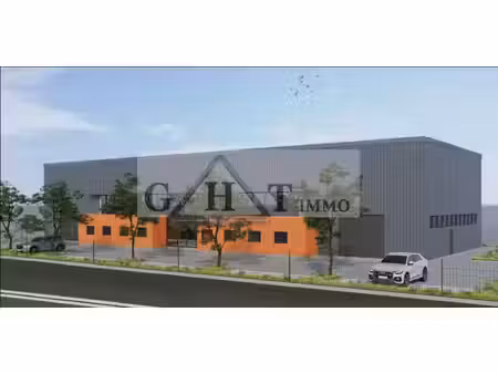local d'activité de 550 m² à 1100m² à vendre à ennery
