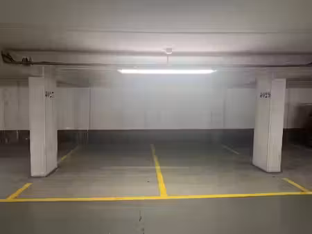 vente parking 48 m² à paris 8ème (75008)  58 900 €