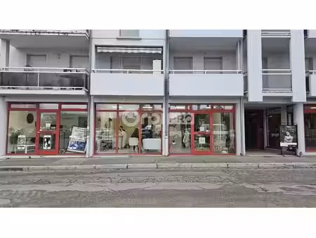 location commerce colmar 68000 63m²