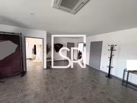 location bureaux cournon d auvergne 63800 93m²