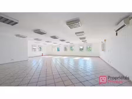 saint chamas - location local commercial 150 m2