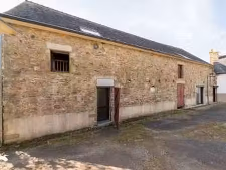 vente longère et corps de ferme à caudan (56850) : à vendre / 150m² caudan