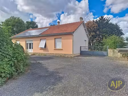 maison montaigu vendee 4 pièce(s) 105 m2