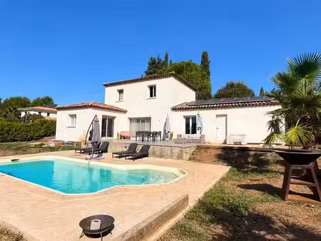 vente maison 5 pièces 115m2 le muy 83490 - 520000 € - surface privée