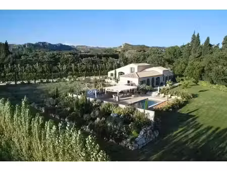 villa de 10 pièces de luxe en vente maussane  france
