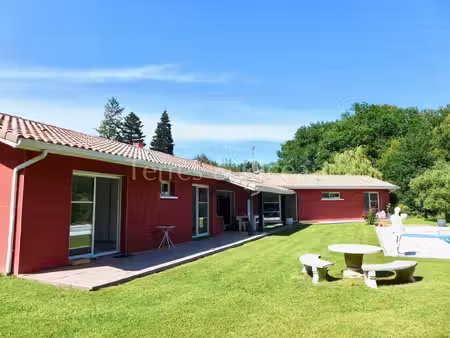 tres belle villa contemporaine avec piscine proche hossegor