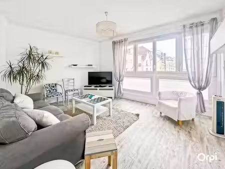 vente appartement 2 pièces 41.88 m² à lorient (56100)  145 000 €