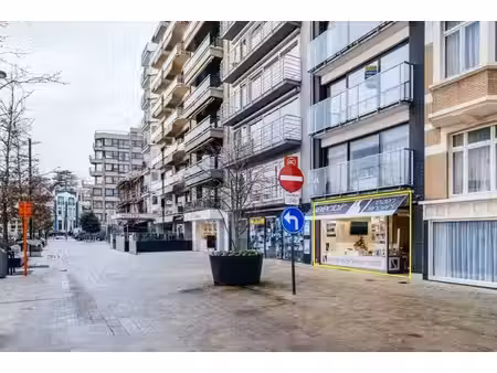 fonds de commerce à vendre à markt 16 la panne (rbw85761)