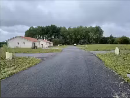 vente terrain 610 m² à hagetmau (40700)  37 260 €