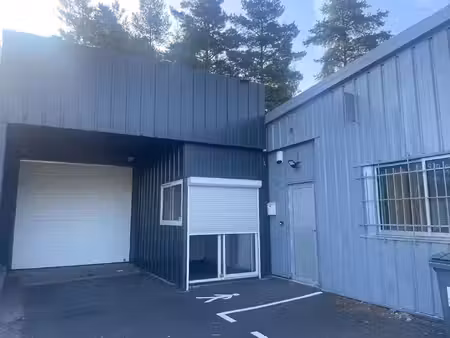 location commerce 135 m² à firminy (42700)