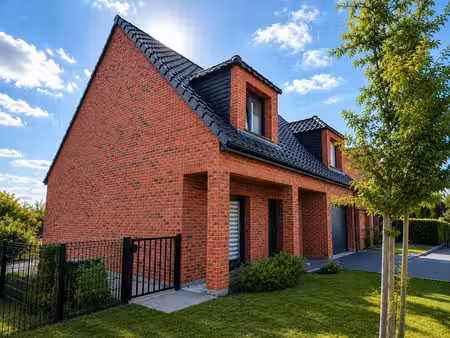 maison individuelle - 3 chambres - 105 m² - quartier résidentiel