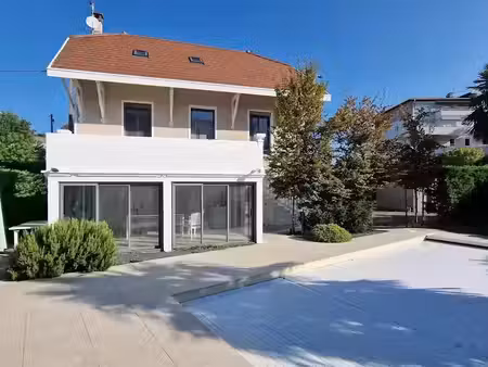 location maison 5 pièces 150 m² à saint-marcellin (38160)  1 250 €